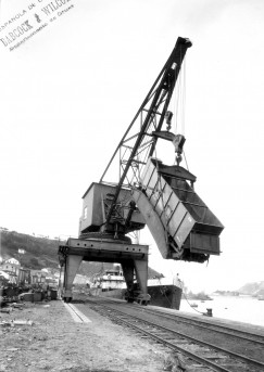 El puerto carbonero de Pravia era el destino del mineral de los valles de Turón y Aller.