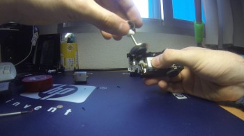 COMO REPARAR MOTOR 9V 007